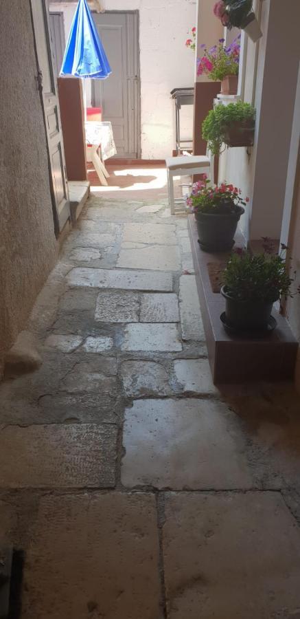 Apartment Asja Old City Center Pula Dış mekan fotoğraf